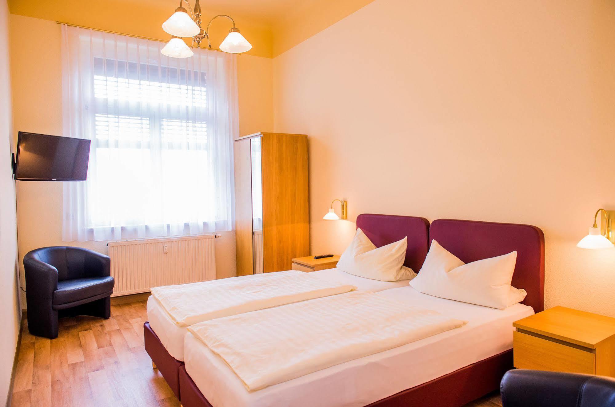 Apartmenthaus Stadt Metz 드레스덴 외부 사진